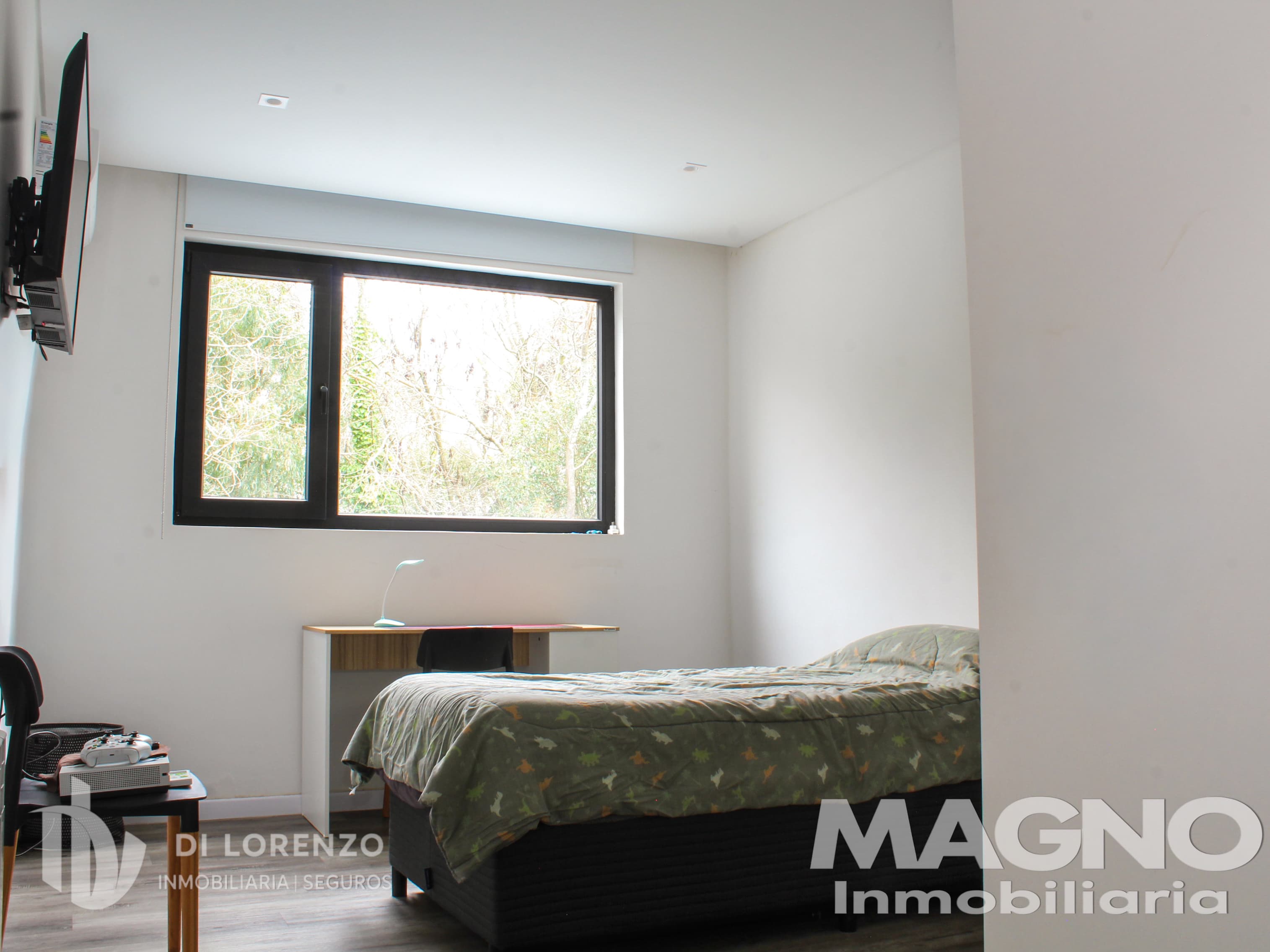 Importante Casa en Venta en Azul - 8