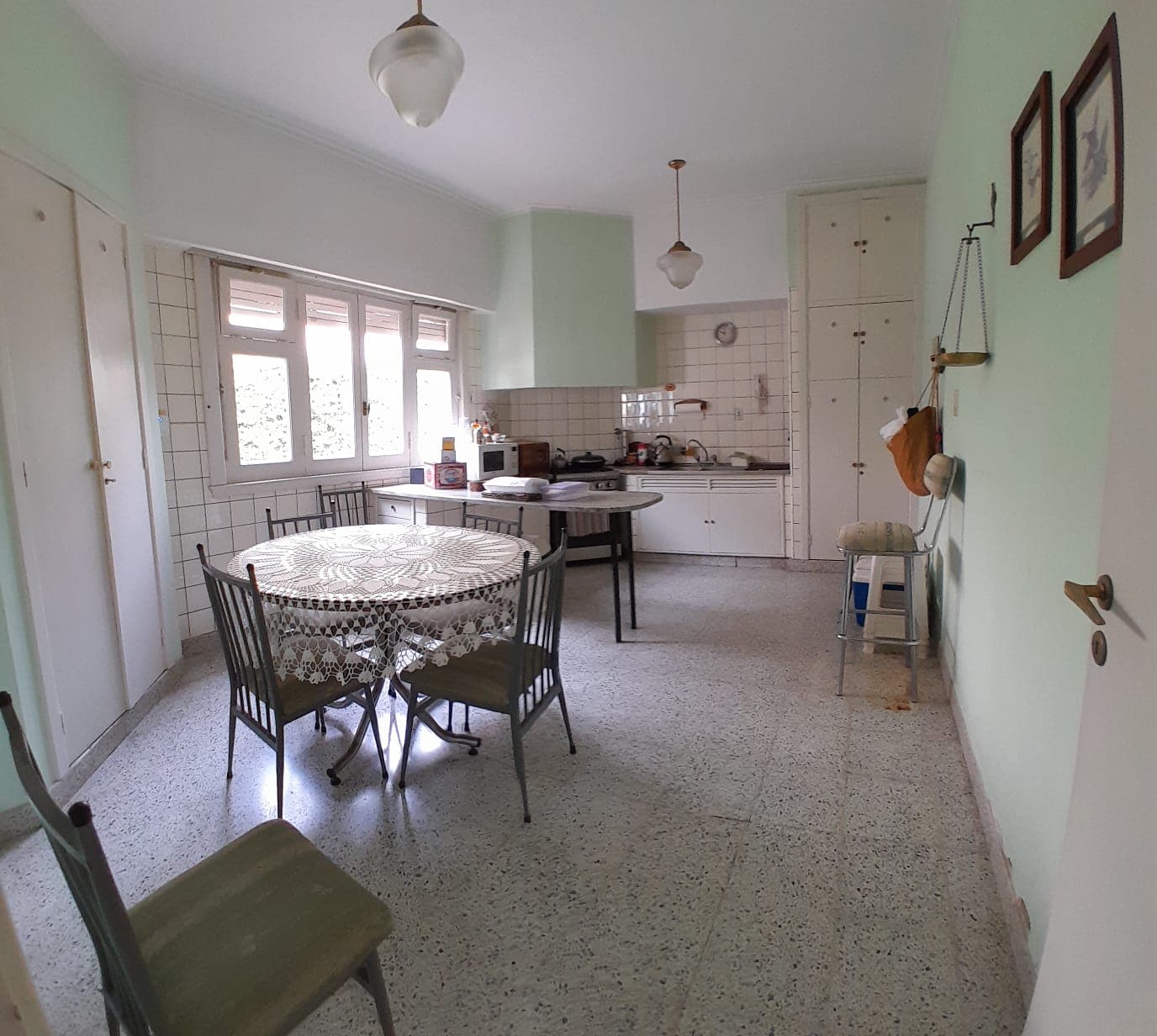 Excelente Casa en Azul:  Belgrano y 25 de Mayo - 6