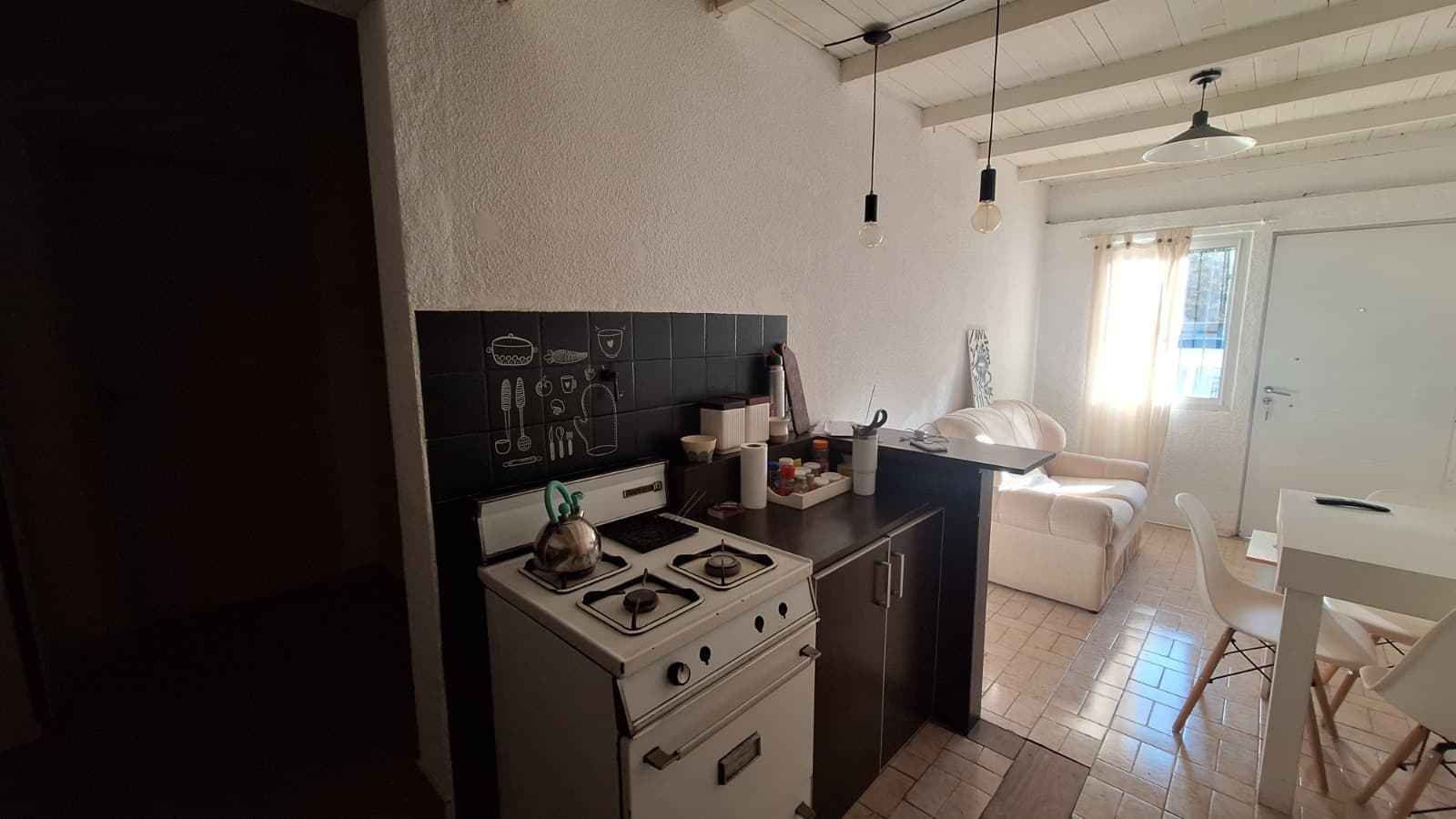 PROPIEDAD CENTRICA: CASA + DPTO + LOCAL - 13
