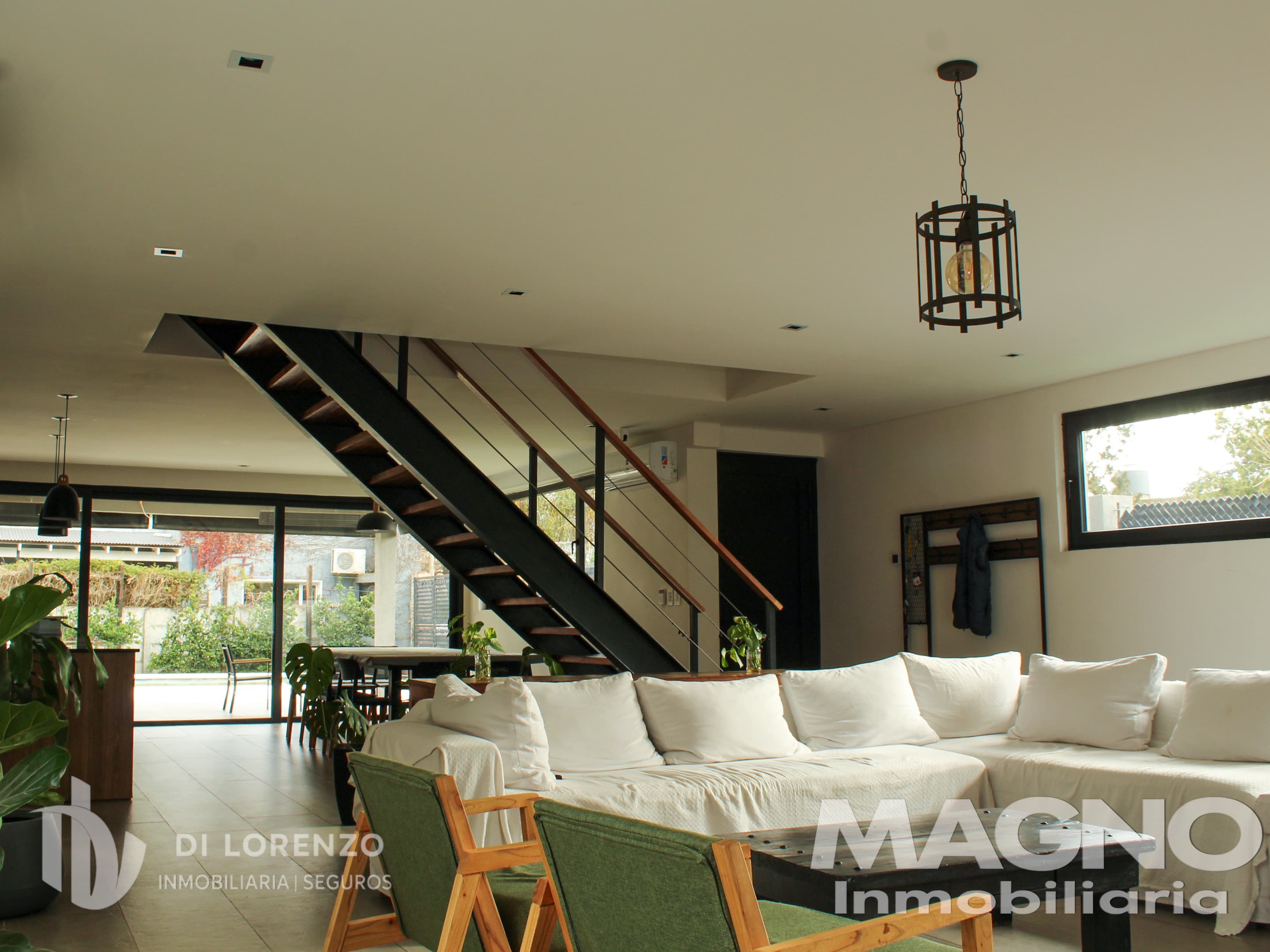 Importante Casa en Venta en Azul - 3