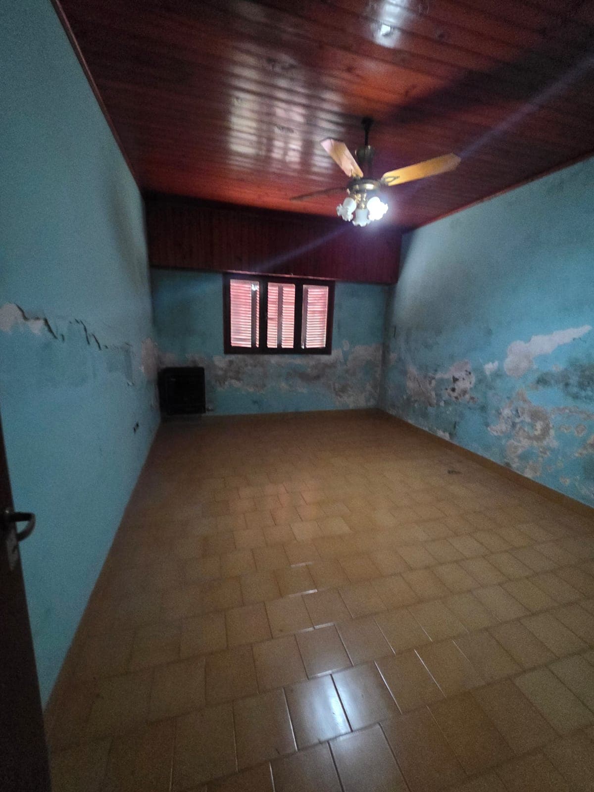 Casa a reciclar en Amado Diab y Comercio - 5