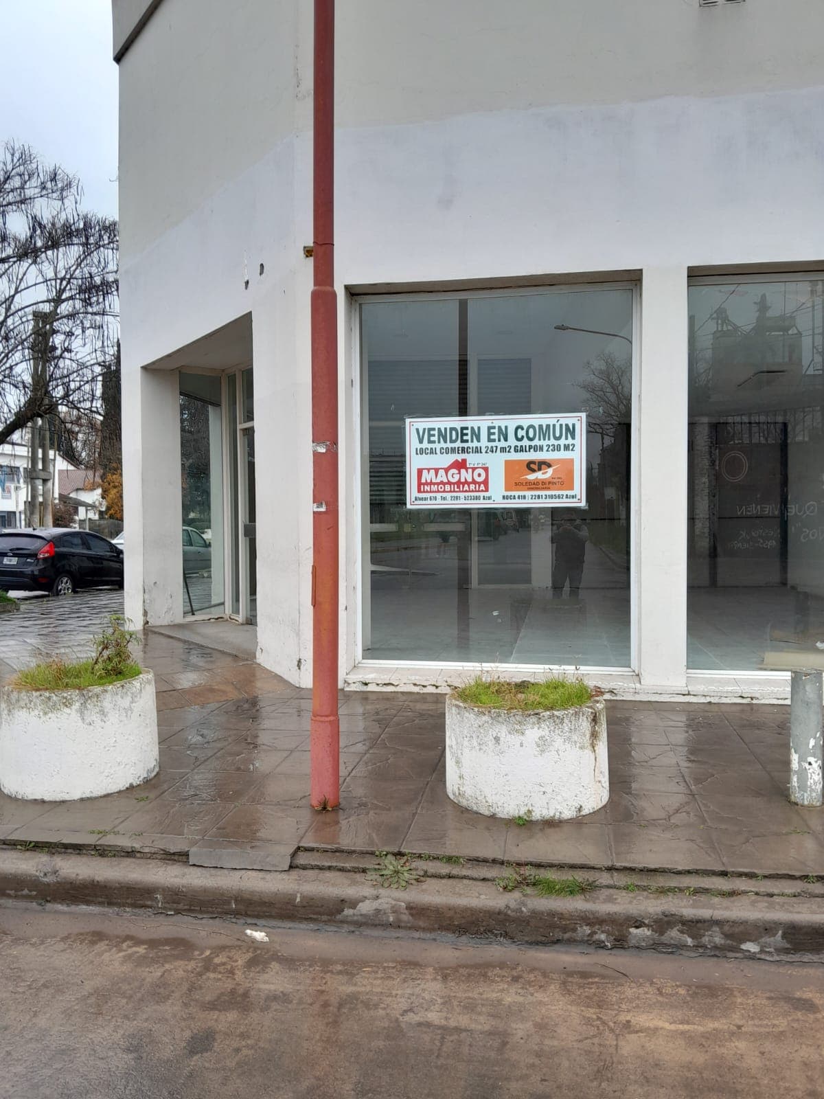 Importante Local en Venta: Perón esq. Alberdi - 3