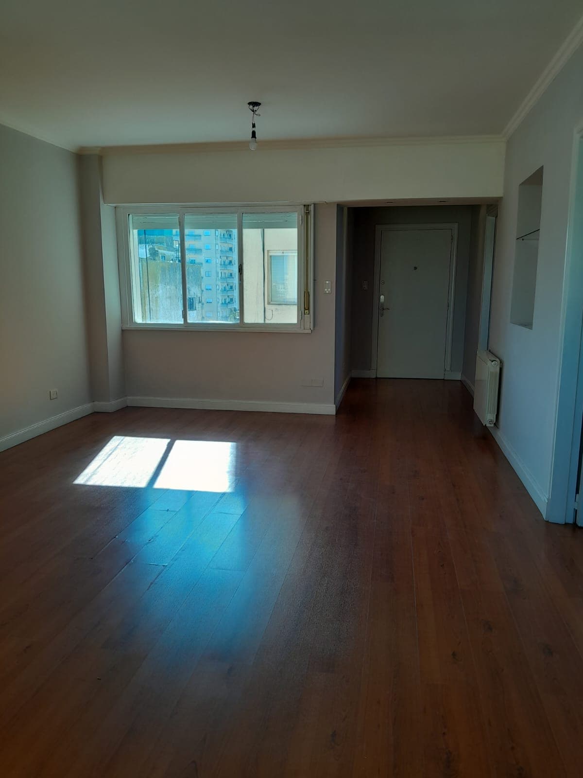 Moderno Departamento Céntrico en Venta - 3