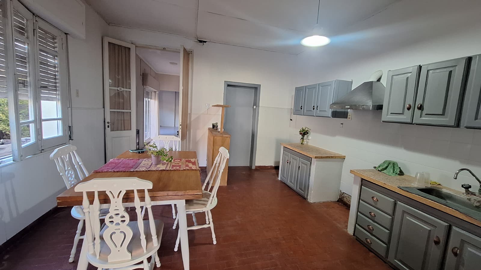 PROPIEDAD CENTRICA: CASA + DPTO + LOCAL - 3