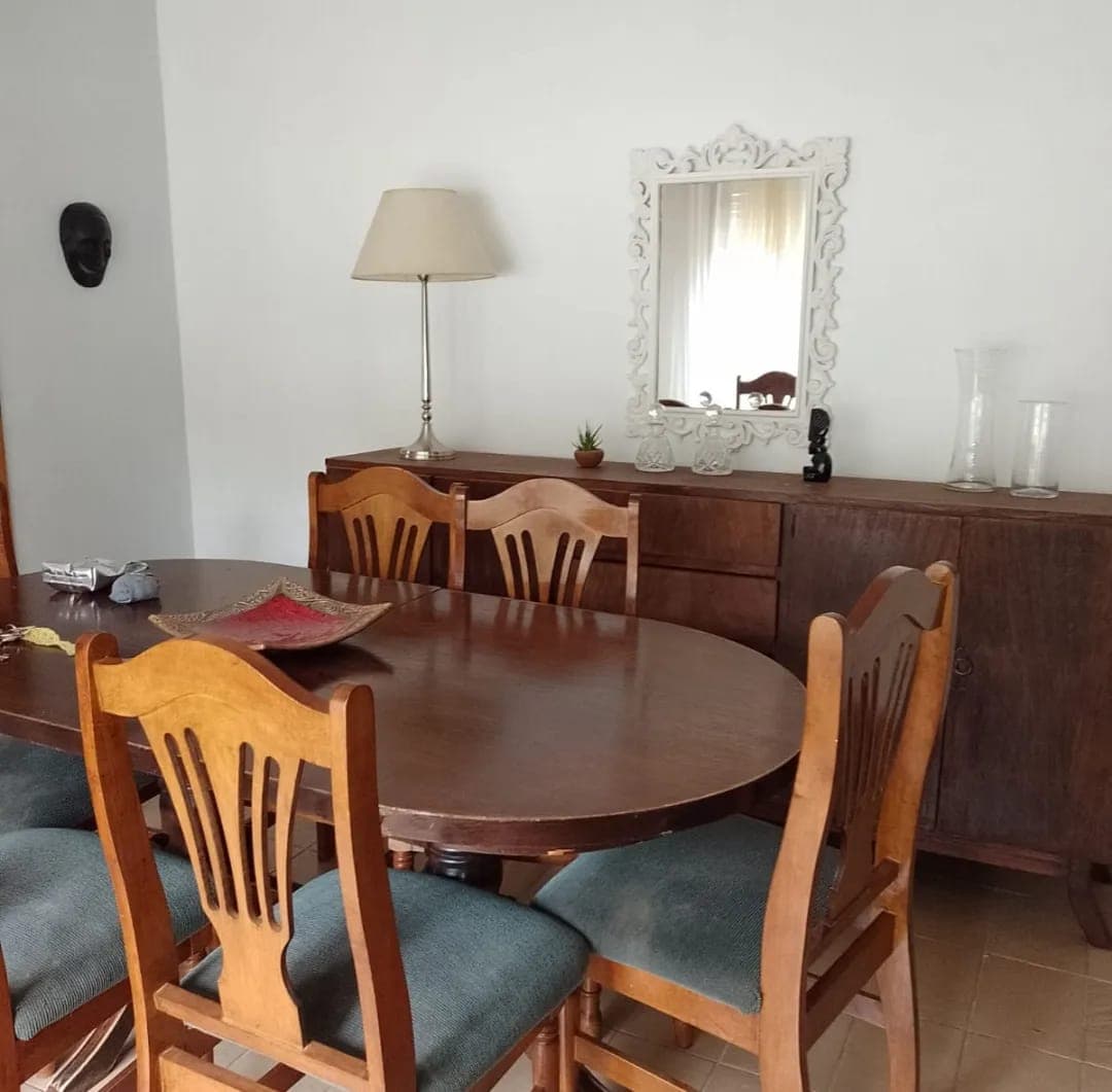 Casa con frente sobre el Parque Municipal - 4